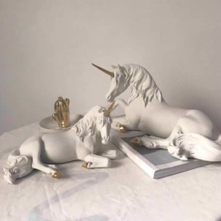 Tượng kì lân Unicorn sừng mạ vàng