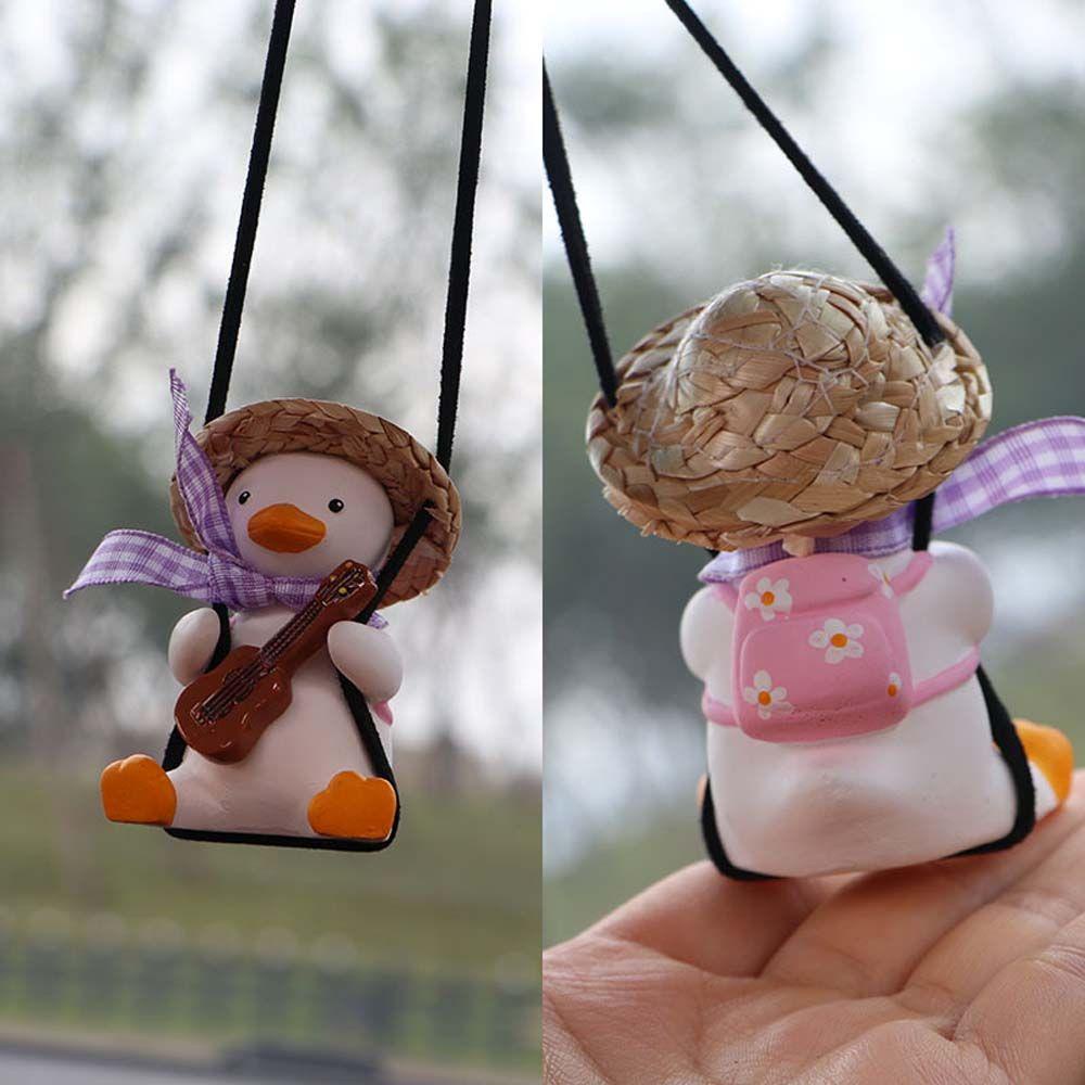 Dây Treo Trang Trí Gương Chiếu Hậu Xe Hơi Hình Chú Vịt Con Đáng Yêu