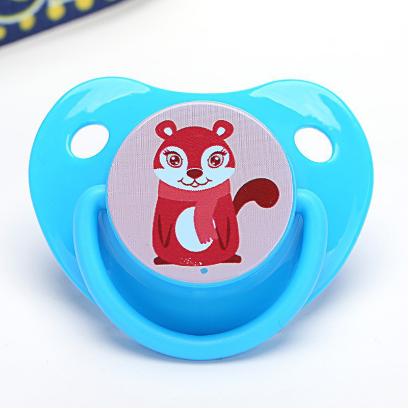 Dây đeo và núm ti đáng yêu cho bé