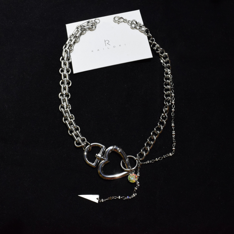 Châu Âu và Mỹ thủy triều kim loại thô chuỗi tình yêu Vòng cổ màu đỏ ròng cá tính stickmen choker Kim cương cổ Áo tua Vòn