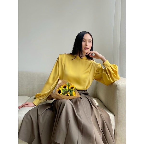 Áo sơ mi lụa ngọc bèo thân