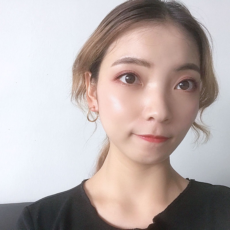 Khuyên Tai Kim Loại Hình Tròn Đơn Giản Cá Tính Cho Nữ