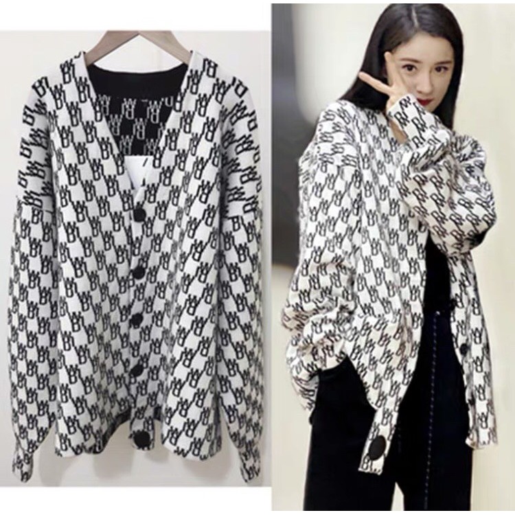 Áo Cardigan Nữ Dài Tay Vạt Thụng In Chữ 3D Siêu Lạ Ulzzang AK01 | BigBuy360 - bigbuy360.vn