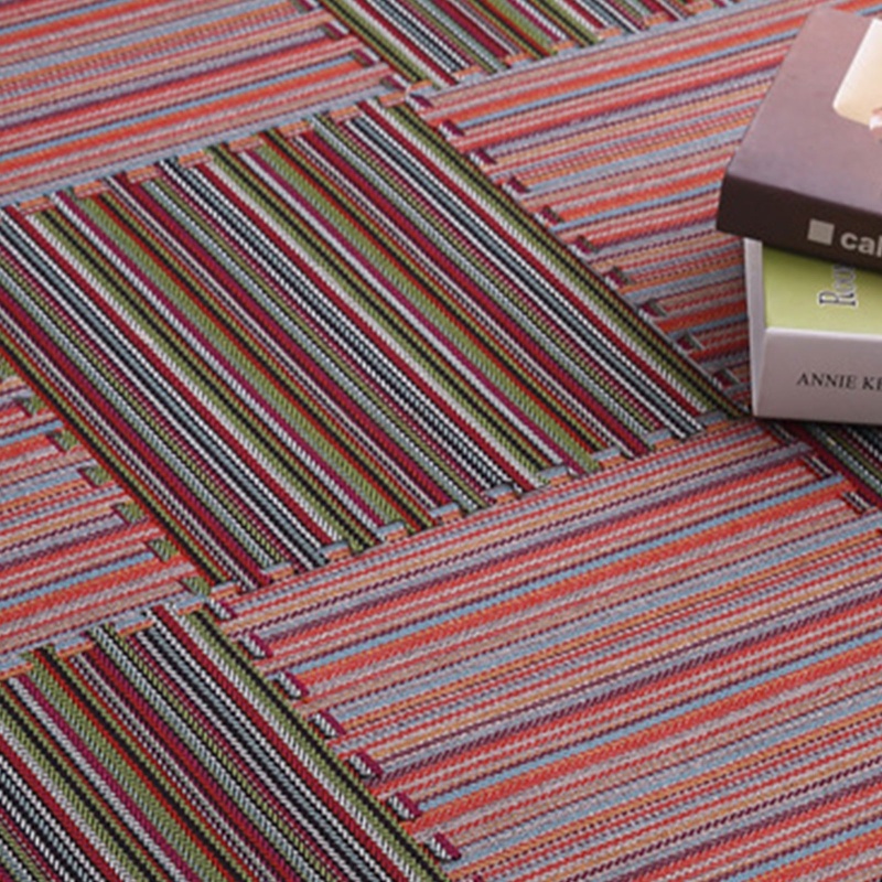 Thảm Xốp EVA Ghép Nối Nhiều Màu Sắc Lót Sàn Phòng Ngủ / Tập Yoga / Gym Cho Bé