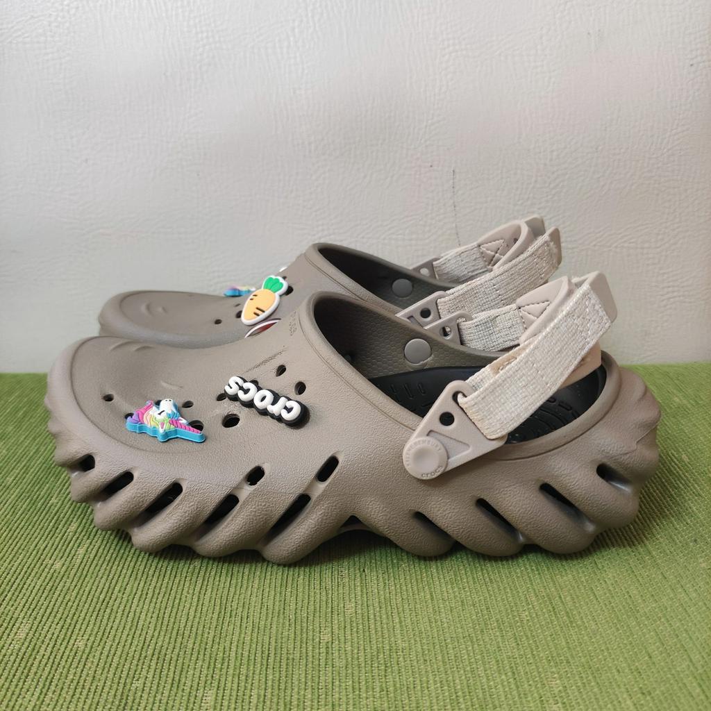 Dép Crocs bản đặc biệt, Echo màu nâu đất, cực ngầu (lỗi nhẹ đã xử lý) END