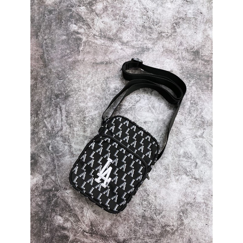 Túi Đeo Chéo minibag LA  M.L.B Monogram - Black XUẤT DƯ FULL TEM TAG CODE