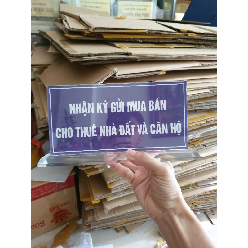 Bảng tên chức danh mica nhân viên văn phòng, kệ tên mica, biển chức danh mica, thẻ tên, bảng tên, kệ tên, biển công ty