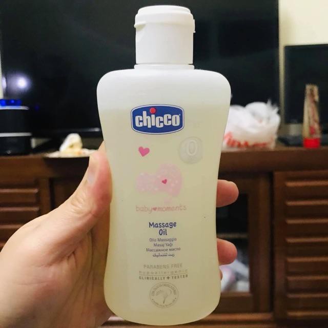 Dầu massage Chicco (chico) chiết xuất cám gạo 200ml