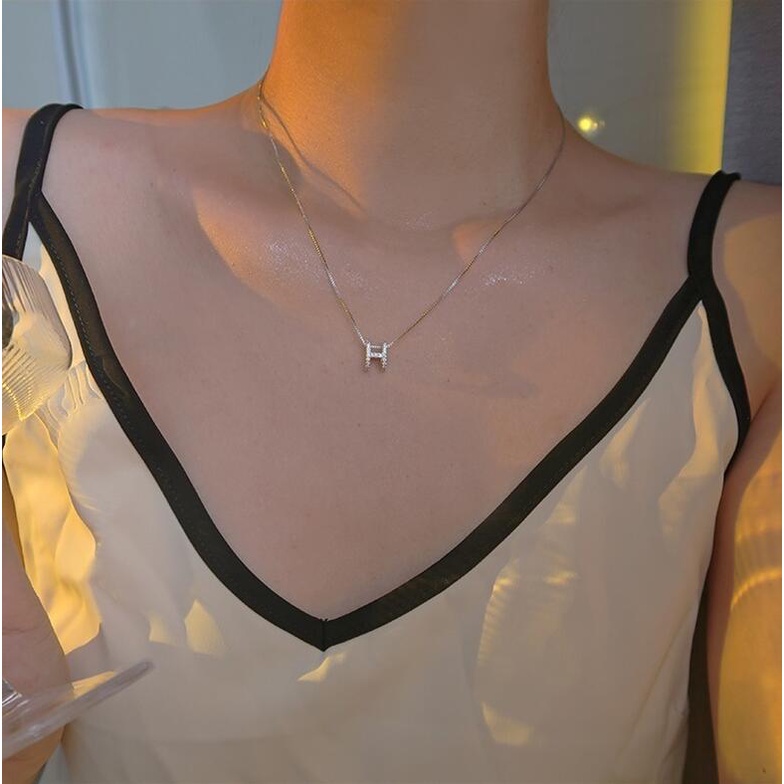 Vòng cổ Thép Titan Mặt Chữ H Đính Đá Zircon Đơn Giản Thời Trang Hàn Quốc Cho Nữ