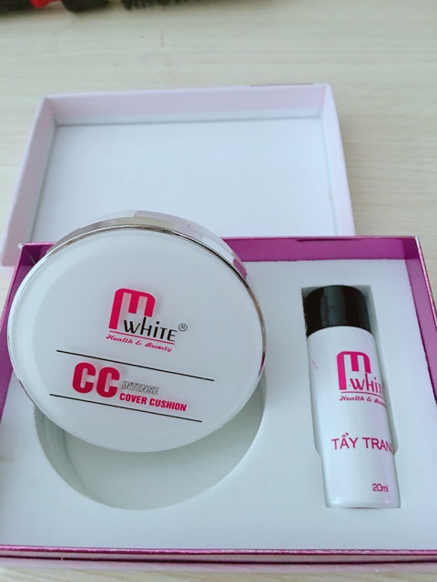 Phấn nước Cc M’white