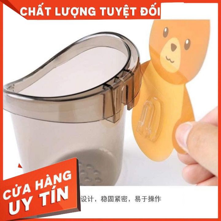 combo 4 Cốc gấu đựng bàn chải kem đánh răng dán tường Master Store