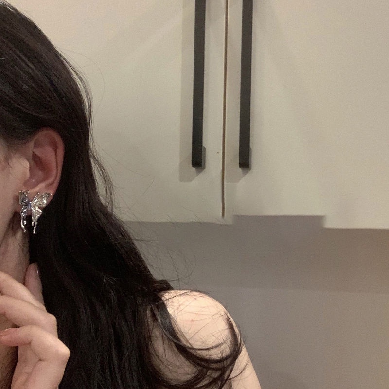 Khuyên tai bươm bướm ba chiều tùy chỉnh siêu xinh xắn phong cách mới 2021 dành cho nữ