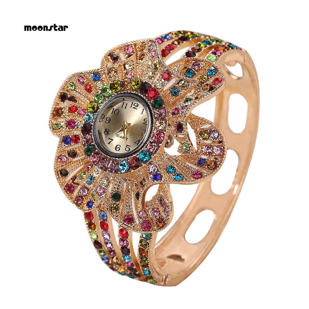 Đồng hồ nữ dây kim loại mặt hoa đính đá thời trang | BigBuy360 - bigbuy360.vn