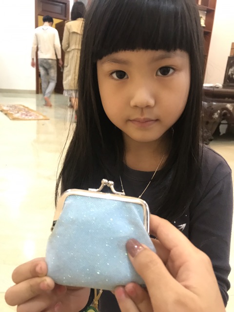Sỉ 12 chiếc ví cầm tay, dự tiệc trang trí nhũ siêu sang chảnh cho bé gái