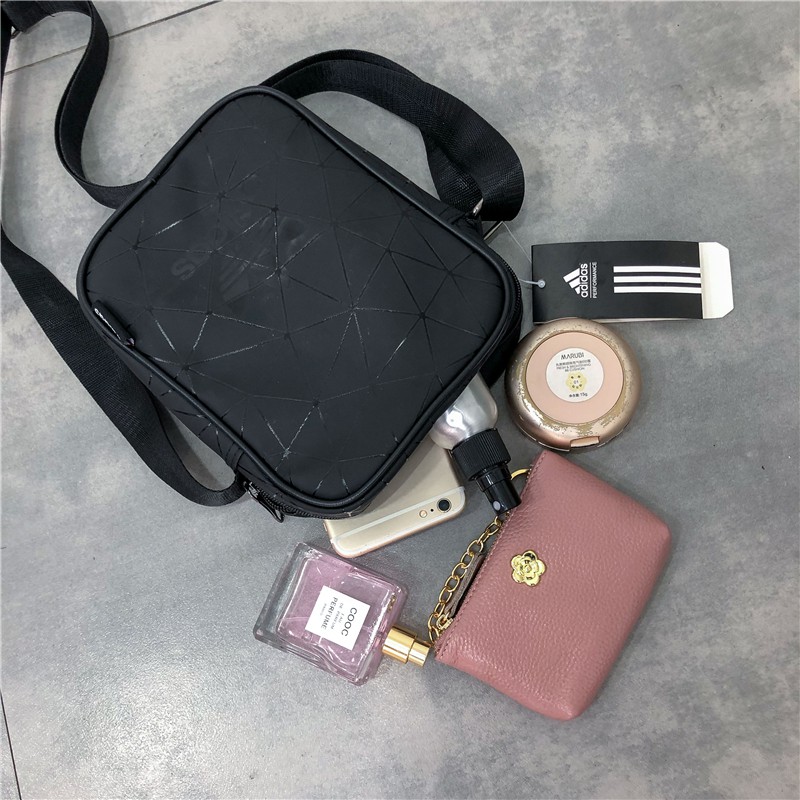 Túi Đeo Chéo Adidas Vuông Mini | Cam Kết Chất Lượng | BigBuy360 - bigbuy360.vn