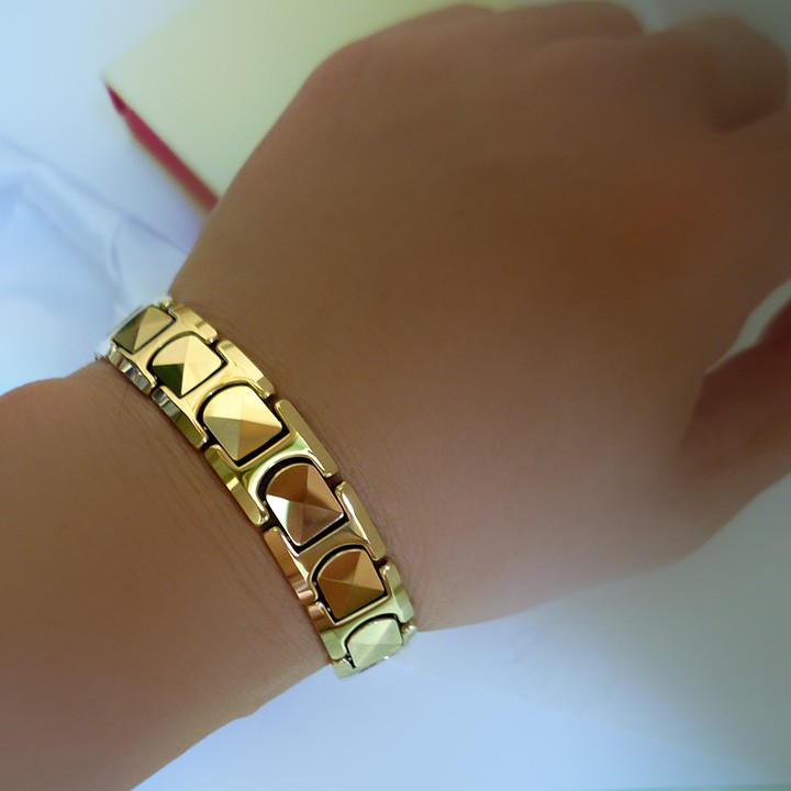 Lắc đeo tay nam LZ754