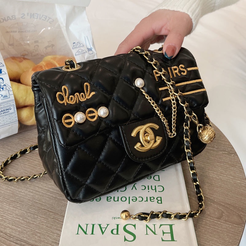 Túi Da Mềm Đeo Chéo Vai Thời Trang 2022 Có Dây Xích Đeo Chéo