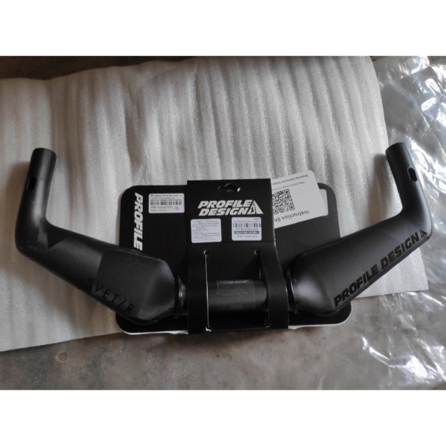 Tay lái, ghidong bằng carbon hiêu Profile Design Basebar Svet-R sử dụng cho xe đạp