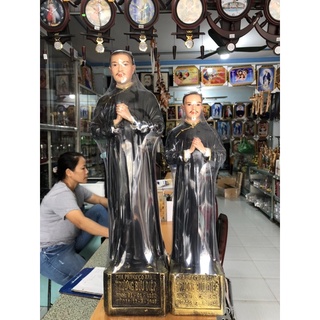 TƯỢNG CHA DIỆP ĐỨNG