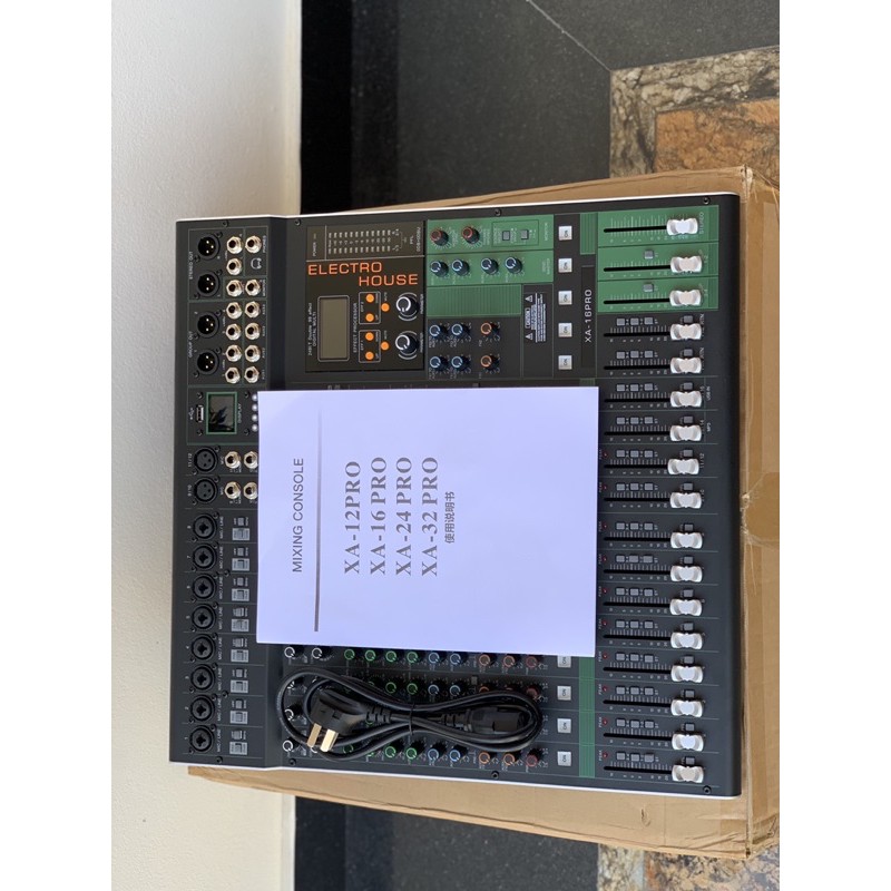 Mixer Ashly MX 16 plus