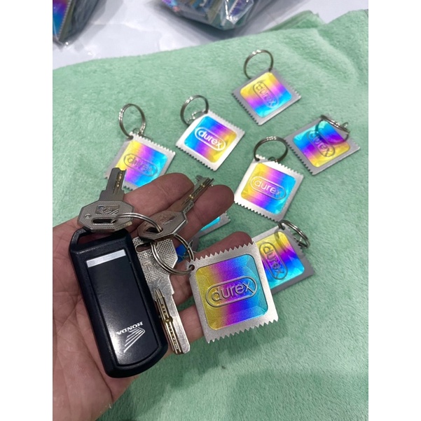 Tem titan móc khoá đurex