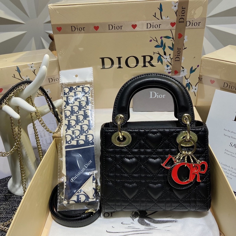 Túi dior lady trái tim