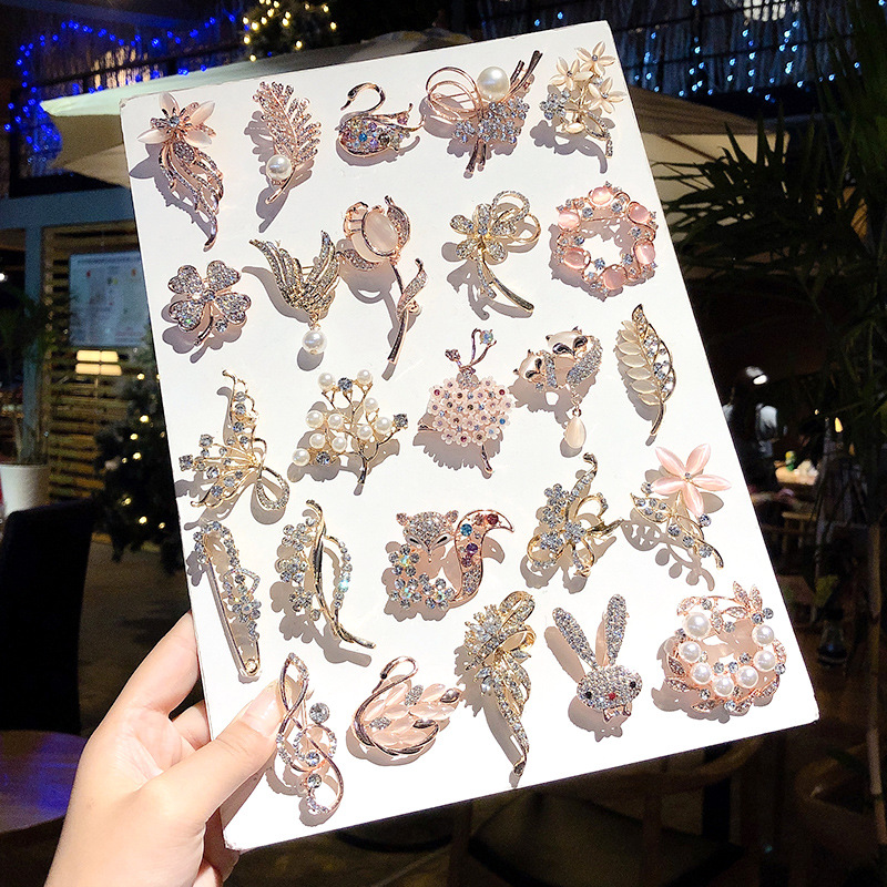 Ghim Cài Áo Đính Đá Nhân Tạo Sang Trọng Nhiều Kiểu Tùy Chọn Cho Nữ