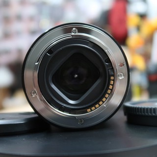 Ống kính Sony ngàm E 50f1.8 đẹp