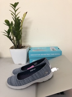 Slipon Skechers