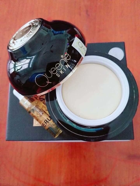 [TẶNG KÈM SERUM] KEM FACE NÁM TÀN NHANG QUEENIE SKIN | BigBuy360 - bigbuy360.vn