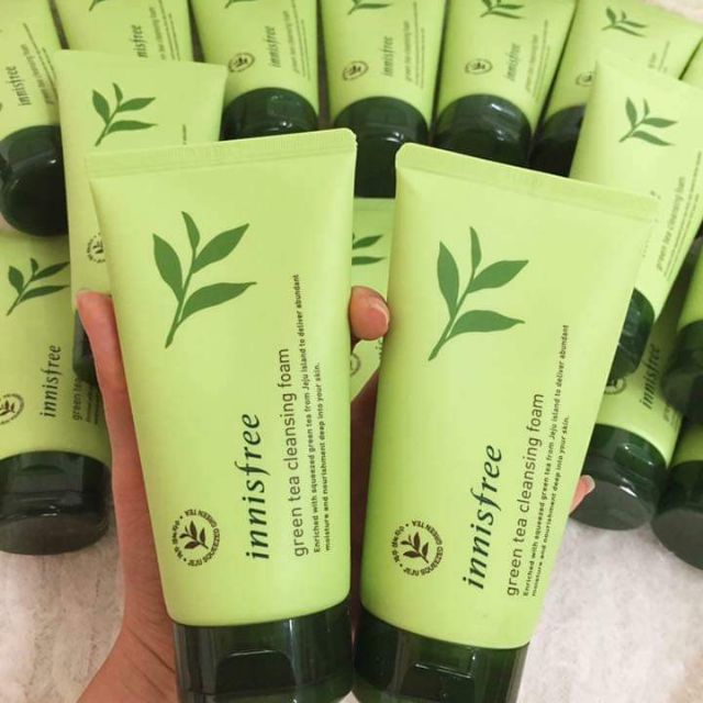 🌿SỮA RỬA MẶT TRÀ XANH INNISFREE🌿

✔️ Sữa rửa mặt Innisfree Green Tea Pure Cleansing Foam chiết xuất từ lá trà xanh ...