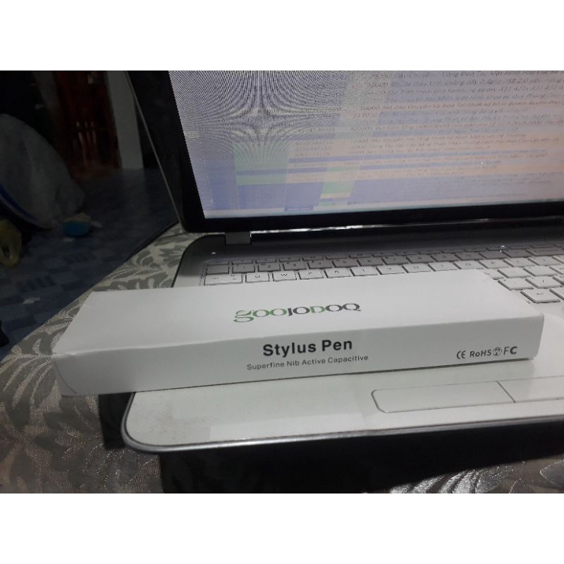 Bút cảm ứng GOOJODOQ Cho Ipad pro 11 12.9 2018 2020ipad gen7 10.2 Air Round section. White