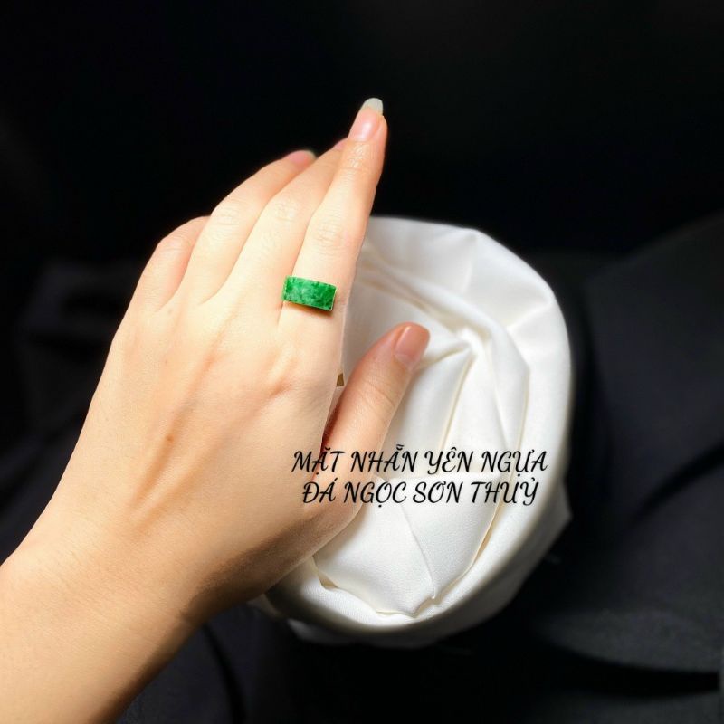 Mặt Nhẫn Yên Ngựa ₫á Xanh BICH, Xanh SƠN THỦY, Trắng Ngoc