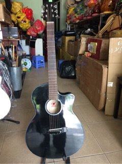 ĐÀN GUITAR