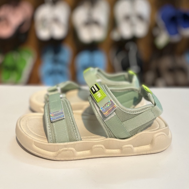 Sandal Nữ Hàn Quốc 2023 quai dán, dép quai hậu đi học, đi chơi, HÌNH THẬT, TẶNG TẤT