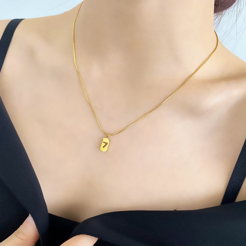 Dây chuyền titan nữ dây trơn tròn mềm mại mặt số 7 cá tính không gỉ