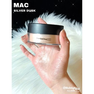 Phấn bắt sáng MAC Iridescent Powder - Silver Dusk