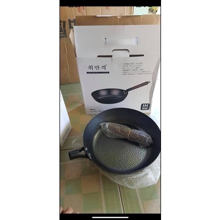 Chảo cán gỗ size 28cm dùng mọi loại bếp