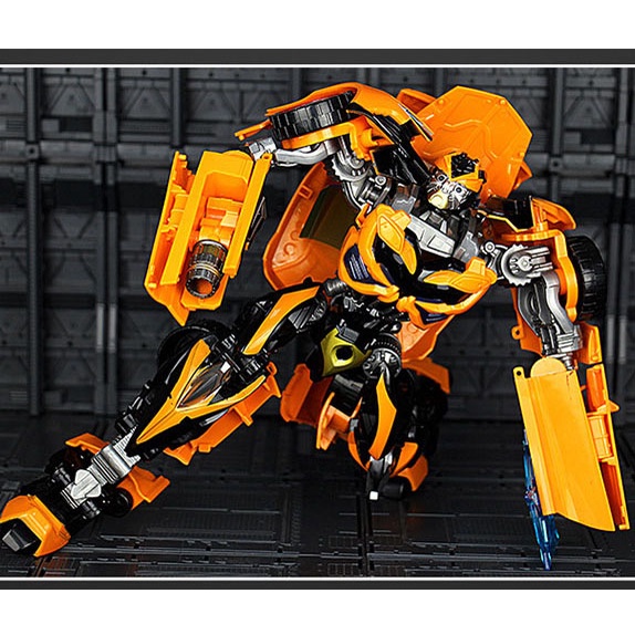Robot biến hình ô tô Transformer cao 35cm mẫu Bumble Bee 6699-5D thay đổi linh hoạt các khớp nối