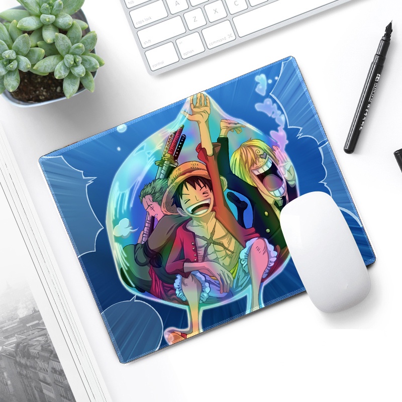 Miếng lót chuột in hình Roronoa Zoro cỡ 30cm x 25cm