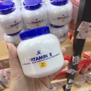 Kem dưỡng Vitamin E Aron thái