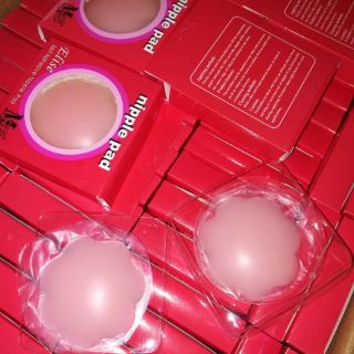 Miếng dán đầu ngực silicon