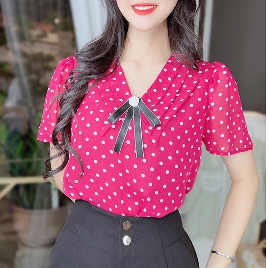 Áo sơ mi công sở nữ họa tiết chấm bi cổ 3 lớp CHUU A8074