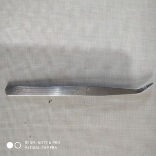 Nhíp gắp chỉ