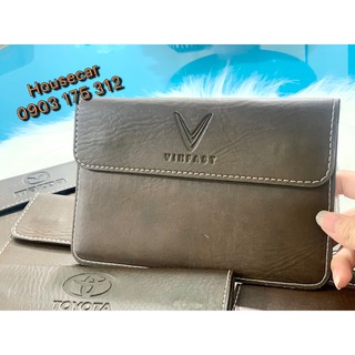 Ví da đựng giấy tờ xe ô tô dập logo vinfast