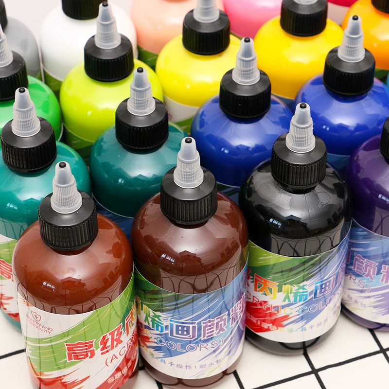 Màu Acrylic vẽ trên mọi chất liệu