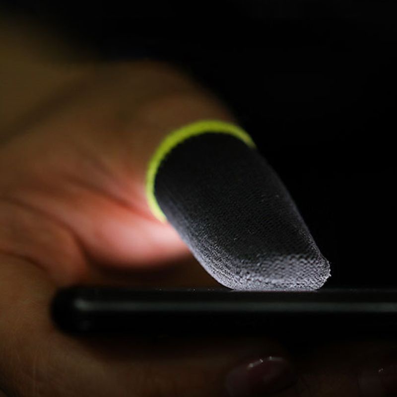 Cặp găng ngón tay bằng sợi carbon chống trượt thoáng khí dùng chơi game trên điện thoại iPhone/ Android/ iOS