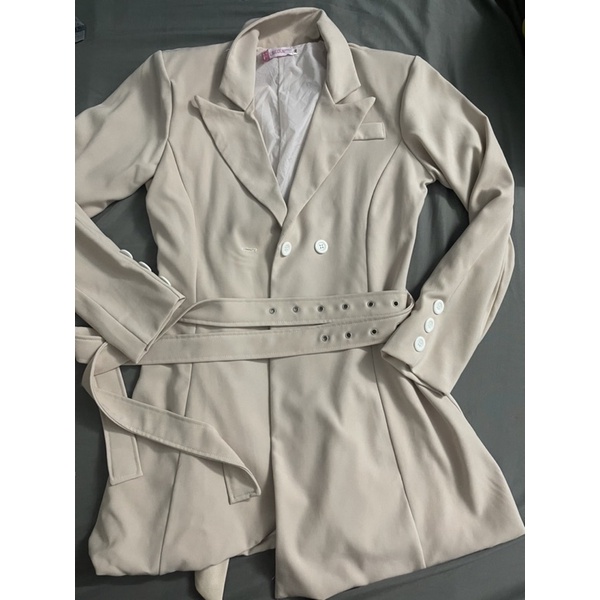 THANH LÝ VÁY GIẢ VEST MÀU KEM