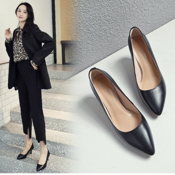 Giày cao gót mã BBC1 cao 5cm gót nhọn phong cách công sở có 2 màu kem và đen