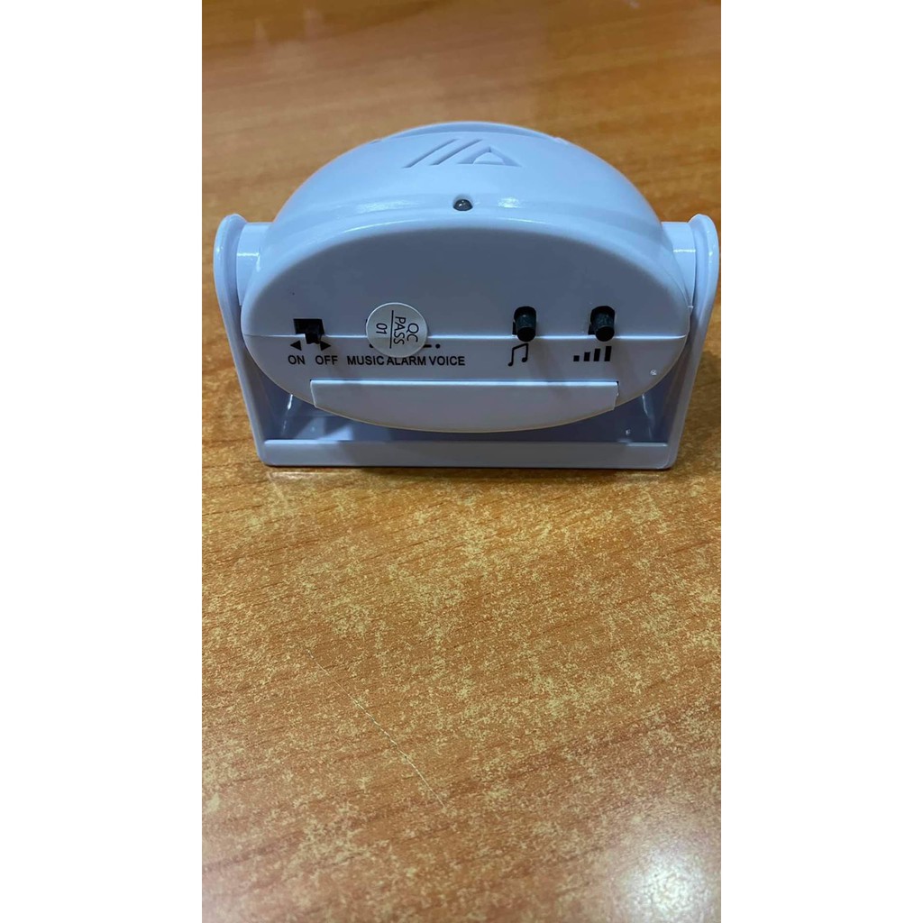 Chuông Báo Khách, Chuông Cảm Ứng Bằng Tia Hồng Ngoại Nhắc Nhở Khách Ra Vào Cửa Hàng Đeo Khẩu Trang